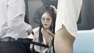 捷运车厢做爱 妳的教练