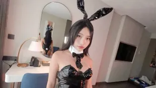 你看到附近有胡萝卜吗我想要吃你的胡萝卜可以吗