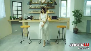 DS-0021 美尻老板娘黎儿来一杯美式咖啡加淫水 黎儿