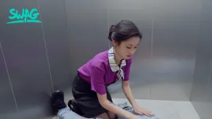 JSBY-0085「客人，请上我」气质贵妇百货电梯小姐 小婕