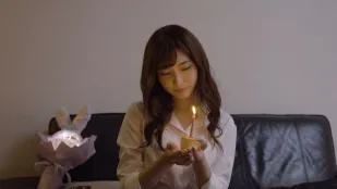 JSBY-0107 你就这样硬着等我吗？完全勃起的下体就是痴女菲菲