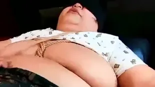 FC2PPV-3182429 丰满熟女私密大喷三股极道插爆