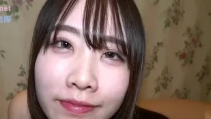 FC2PPV-4218783 长腿巨胸美女人字布狂野乱交