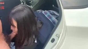FC2PPV-3146769 女大学生车震校园周边荒野站立爆