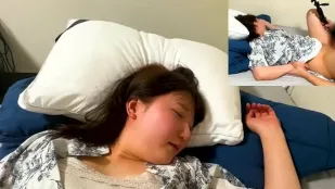 FC2PPV-4600116 疏远少女被召初尝成年羞涩失身