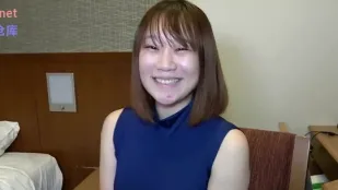 FC2PPV-4953652 白肤杯完美巨胸制服诱惑高潮