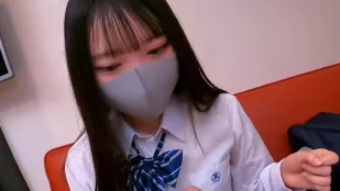 FC2PPV-4811055 乃木坂合格小个子纤细美少女初拍