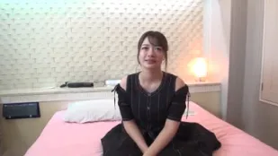 FC2PPV-2235311 来自女子高中的清纯少女