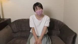 FC2PPV-1900268 一位21岁美容顾问